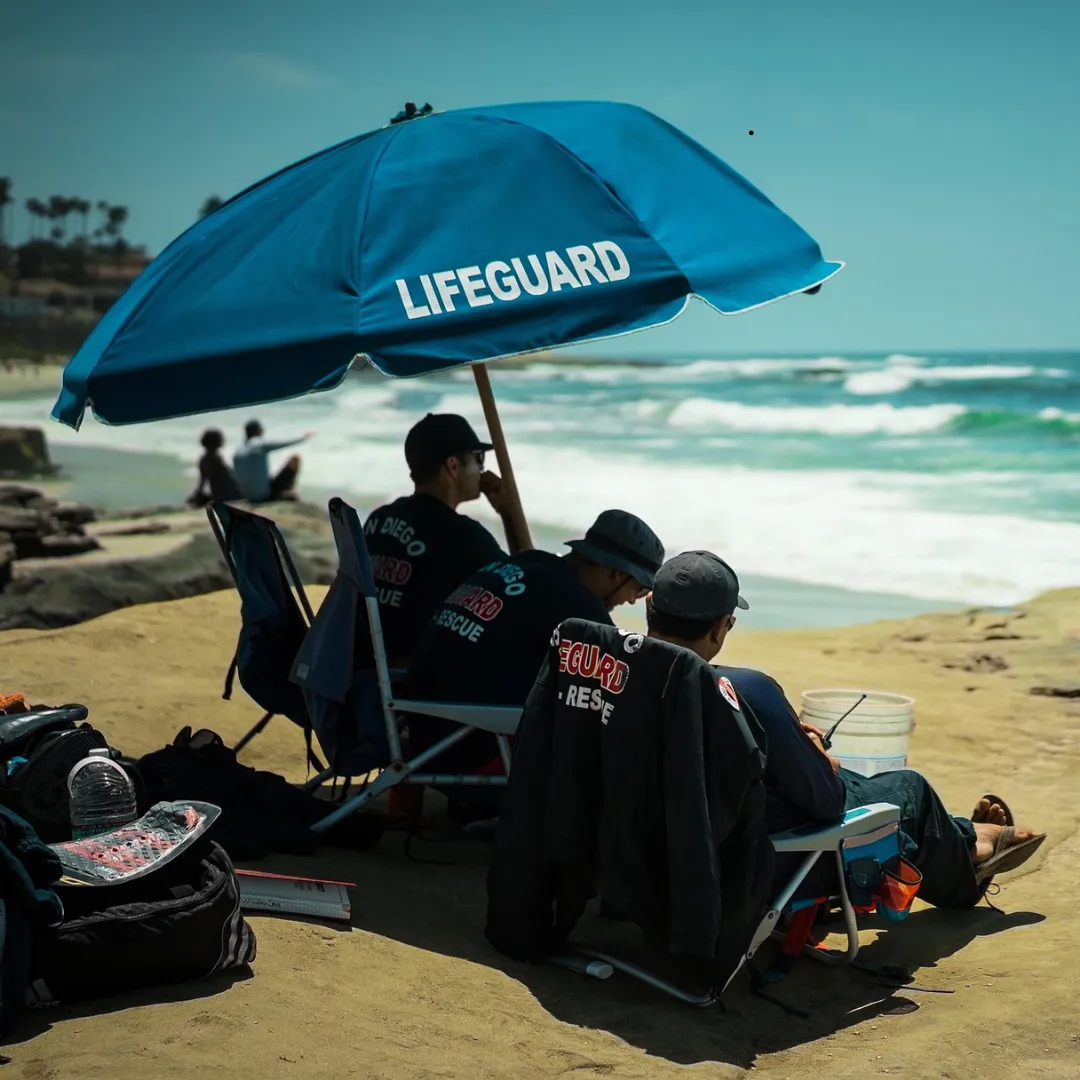 OSHAA 30-Hours Professional Diploma in National Vocational Beach Lifeguard Qualifications (NVBLQ) 1 National Vocational Beach Lifeguard Qualifications (NVBLQ)
